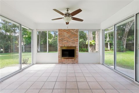 House in DeLand, Florida 2 bedrooms, 89.19 sq.m. № 2266580 - photo 16