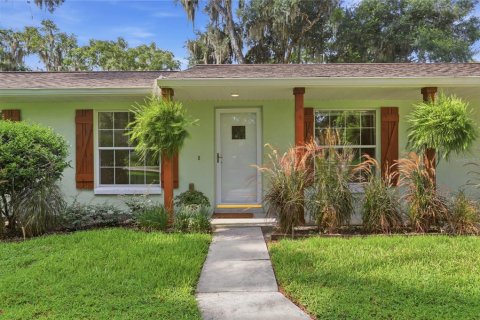 House in DeLand, Florida 2 bedrooms, 89.19 sq.m. № 2266580 - photo 2