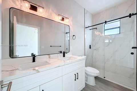 Снять в аренду виллу или дом в Окленд-Парк, Флорида 3 спальни, № 1954299 - фото 14