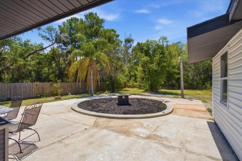 House in DeBary, Florida 4 bedrooms, 160.54 sq.m. № 2097798 - photo 26