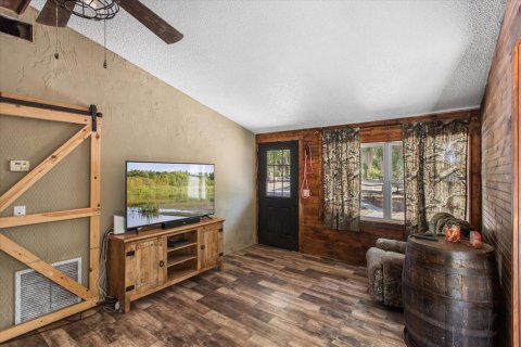 House in DeBary, Florida 4 bedrooms, 160.54 sq.m. № 2097798 - photo 7