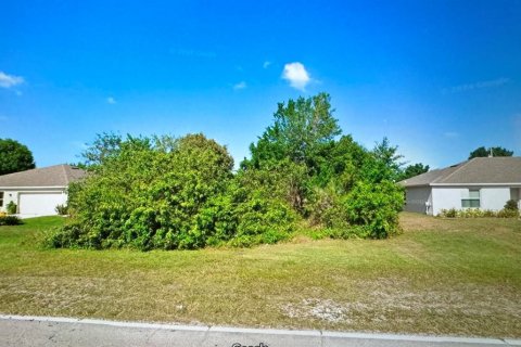 Immobilier commercial à Port St. Lucie, Floride № 2183251