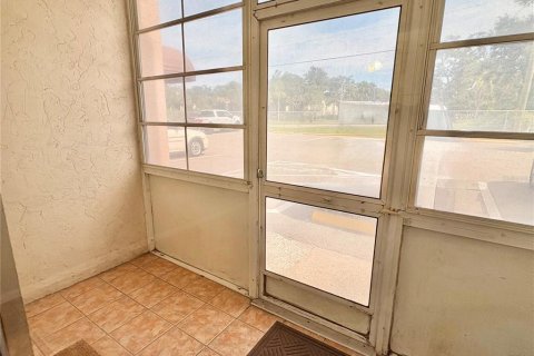 Condominio en alquiler en Venice, Florida, 1 dormitorio, 65.31 m2 № 1821174 - foto 8