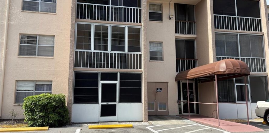 Condominio en Venice, Florida, 1 dormitorio № 1821174