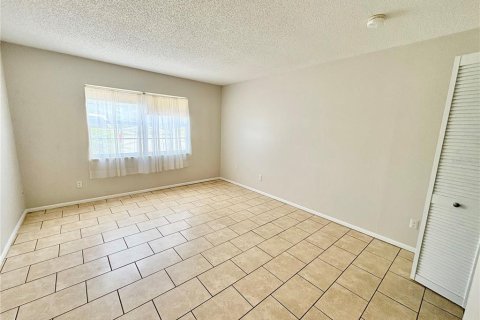 Condominio en alquiler en Venice, Florida, 1 dormitorio, 65.31 m2 № 1821174 - foto 9