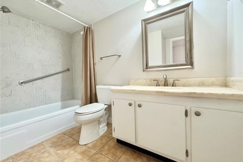Condominio en alquiler en Venice, Florida, 1 dormitorio, 65.31 m2 № 1821174 - foto 12