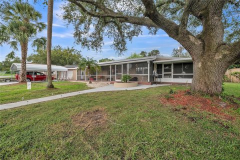 House in Lake Placid, Florida 3 bedrooms, 104.05 sq.m. № 1843073 - photo 2