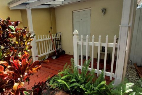 Casa en alquiler en Hollywood, Florida, 2 dormitorios, 83.61 m2 № 1953420 - foto 7