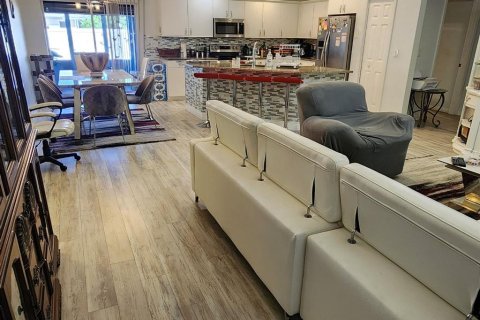Villa ou maison à vendre à Saint Lucie, Floride: 3 chambres, 130.99 m2 № 1723668 - photo 5
