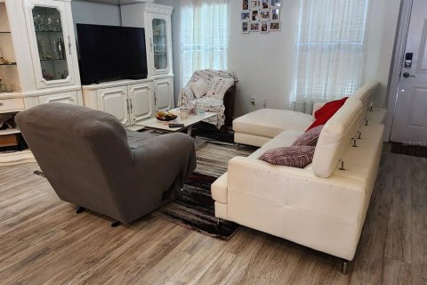 Villa ou maison à vendre à Saint Lucie, Floride: 3 chambres, 130.99 m2 № 1723668 - photo 6