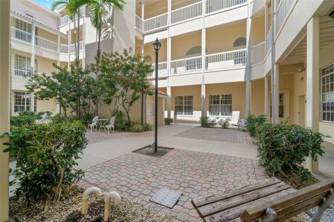 Condominio en venta en Saint Petersburg, Florida, 1 dormitorio, 58.06 m2 № 2287997 - foto 30