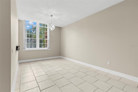 Condominio en venta en Saint Petersburg, Florida, 1 dormitorio, 58.06 m2 № 2287997 - foto 10
