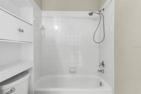 Condominio en venta en Saint Petersburg, Florida, 1 dormitorio, 58.06 m2 № 2287997 - foto 26