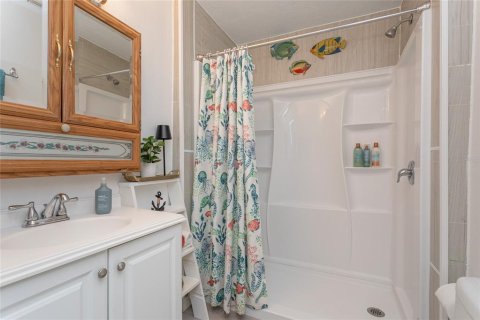 House in Bradenton, Florida 2 bedrooms, 90.49 sq.m. № 2097020 - photo 17