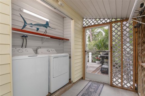 House in Bradenton, Florida 2 bedrooms, 90.49 sq.m. № 2097020 - photo 20