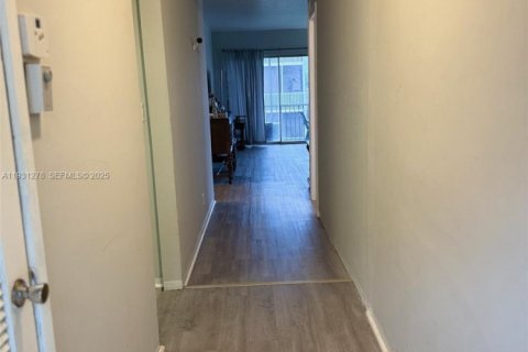 Copropriété à vendre à Fort Lauderdale, Floride: 3 chambres, 99.41 m2 № 1989843 - photo 20