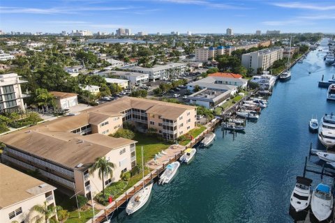 Copropriété à vendre à Fort Lauderdale, Floride: 3 chambres, 99.41 m2 № 1989843 - photo 1