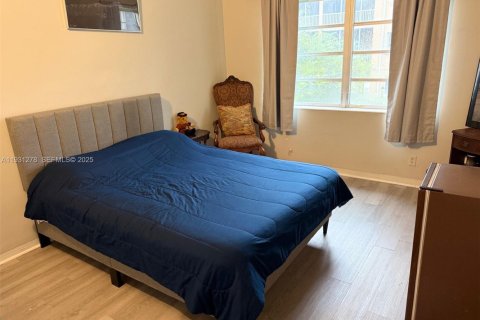 Copropriété à vendre à Fort Lauderdale, Floride: 3 chambres, 99.41 m2 № 1989843 - photo 13