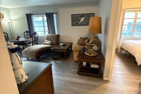 Copropriété à vendre à Fort Lauderdale, Floride: 3 chambres, 99.41 m2 № 1989843 - photo 22