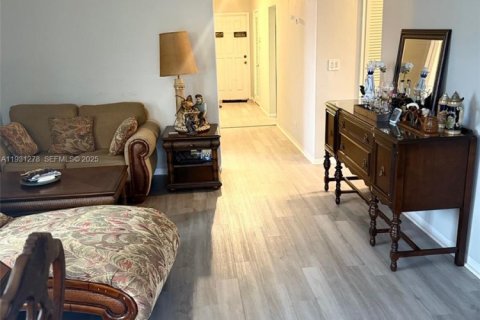 Copropriété à vendre à Fort Lauderdale, Floride: 3 chambres, 99.41 m2 № 1989843 - photo 16