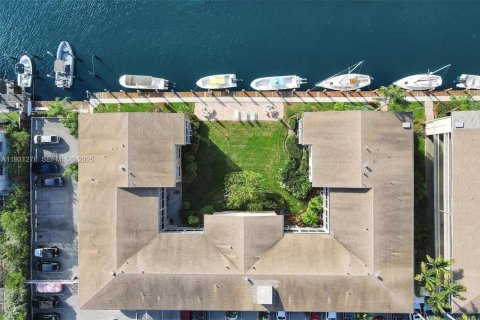 Copropriété à vendre à Fort Lauderdale, Floride: 3 chambres, 99.41 m2 № 1989843 - photo 9
