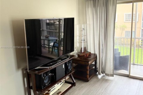 Copropriété à vendre à Fort Lauderdale, Floride: 3 chambres, 99.41 m2 № 1989843 - photo 17