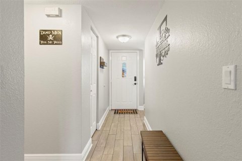 Condominio en venta en Saint Petersburg, Florida, 2 dormitorios, 92.9 m2 № 2101513 - foto 24
