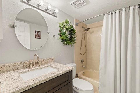 Condominio en venta en Saint Petersburg, Florida, 2 dormitorios, 92.9 m2 № 2101513 - foto 21