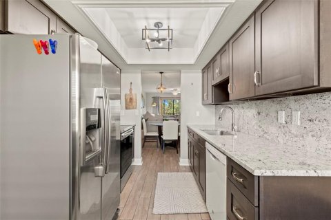 Condominio en venta en Saint Petersburg, Florida, 2 dormitorios, 92.9 m2 № 2101513 - foto 5
