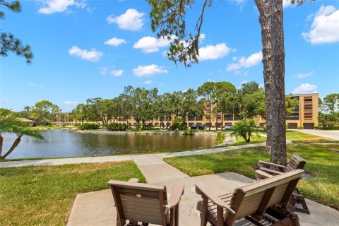 Condominio en venta en Saint Petersburg, Florida, 2 dormitorios, 92.9 m2 № 2101513 - foto 2