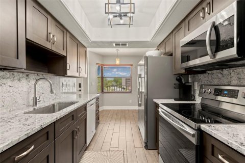 Condominio en venta en Saint Petersburg, Florida, 2 dormitorios, 92.9 m2 № 2101513 - foto 6