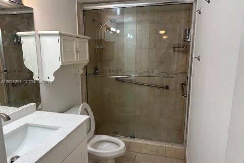 Copropriété à louer à Miami, Floride: 2 chambres, 78.97 m2 № 2084262 - photo 5