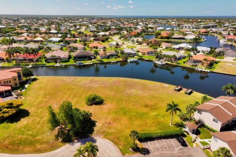 Commercial property in Punta Gorda, Florida № 2175425 - photo 27