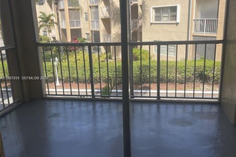 Condo in Miami, Florida, 1 bedroom  № 2041166