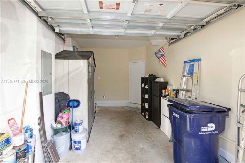 Купить таунхаус в Майами, Флорида 3 спальни, 164.9м2, № 1997784 - фото 24