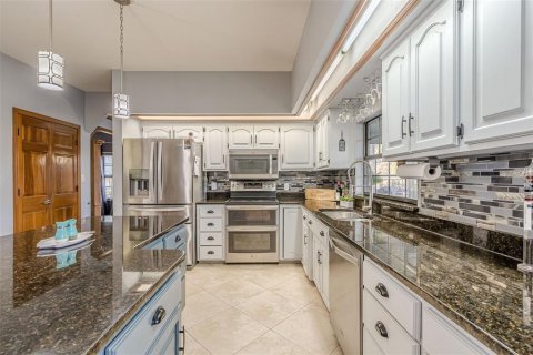 Casa en venta en Kissimmee, Florida, 4 dormitorios, 234.86 m2 № 1540336 - foto 20