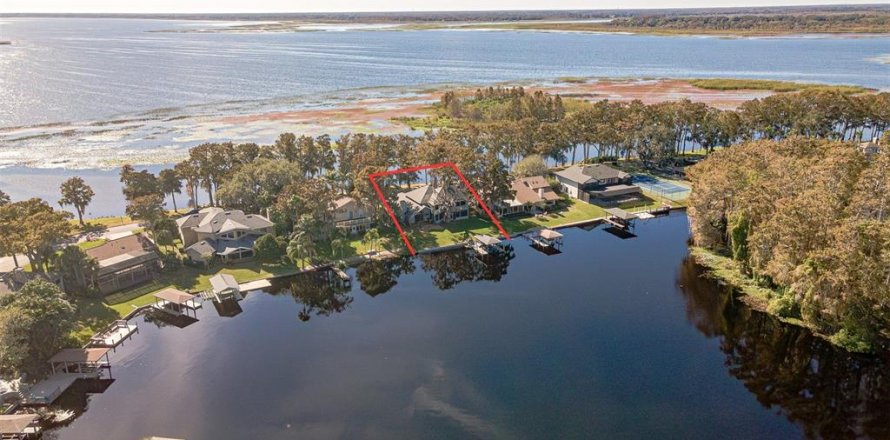 Casa en Kissimmee, Florida 4 dormitorios, 234.86 m2 № 1540336