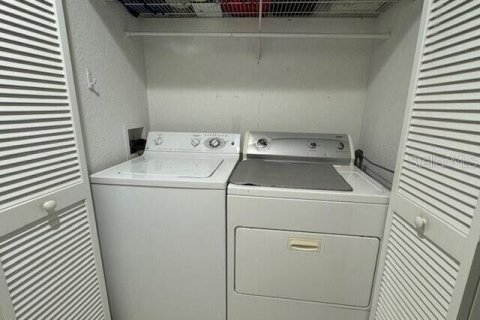 Copropriété à vendre à Ormond Beach, Floride: 2 chambres, 123.47 m2 № 2147531 - photo 25
