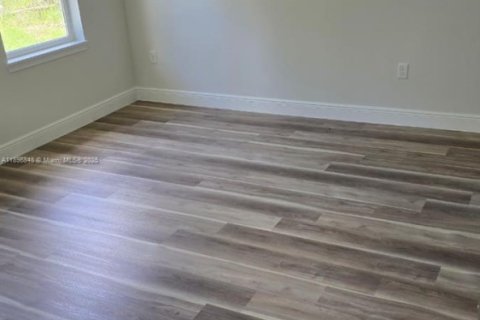 Casa en venta en Ocala, Florida, 4 dormitorios № 1947837 - foto 13