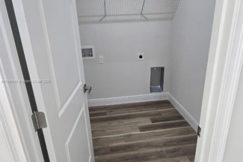 Casa en venta en Ocala, Florida, 4 dormitorios № 1947837 - foto 9