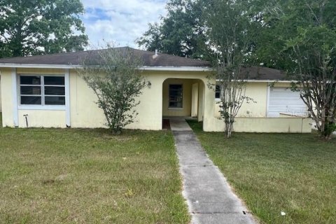 Casa en alquiler en Ocala, Florida, 3 dormitorios, 131.18 m2 № 1835382 - foto 1