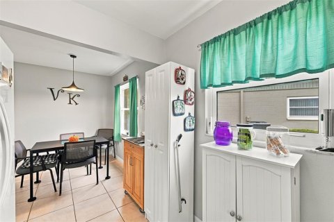 Copropriété à vendre à Sun City Center, Floride: 2 chambres, 89.19 m2 № 2389357 - photo 17