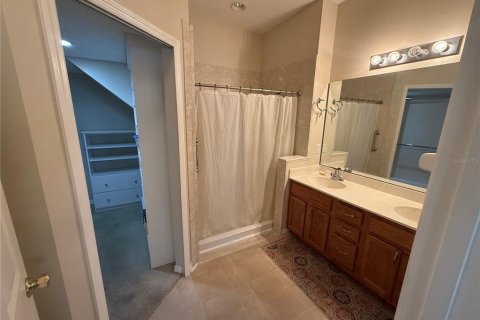 Touwnhouse à vendre à Orlando, Floride: 3 chambres, 154.22 m2 № 1917729 - photo 15