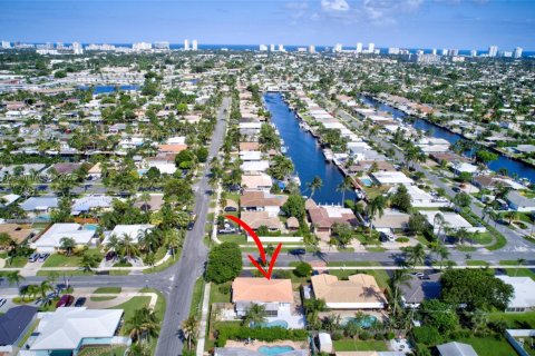 House in Pompano Beach, Florida 3 bedrooms, 132.85 sq.m. № 1704520 - photo 27
