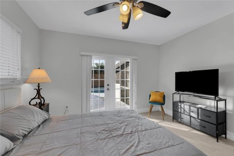 House in Pompano Beach, Florida 3 bedrooms, 132.85 sq.m. № 1704520 - photo 23