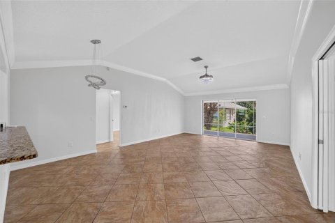 Casa en venta en The Villages, Florida, 3 dormitorios, 145.02 m2 № 2231587 - foto 7