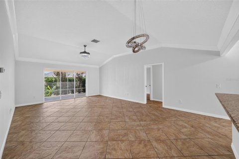 Casa en venta en The Villages, Florida, 3 dormitorios, 145.02 m2 № 2231587 - foto 11