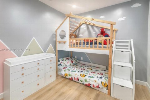 Townhouse in Hollywood, Florida 3 bedrooms, 158.21 sq.m. № 1995606 - photo 17