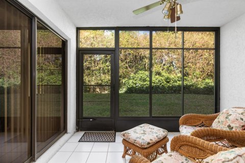 Condo in Boynton Beach, Florida, 2 bedrooms № 2251260 - photo 15