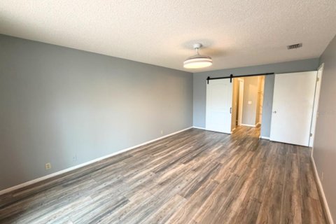 Villa ou maison à louer à Winter Haven, Floride: 2 chambres, 114.36 m2 № 2424151 - photo 12